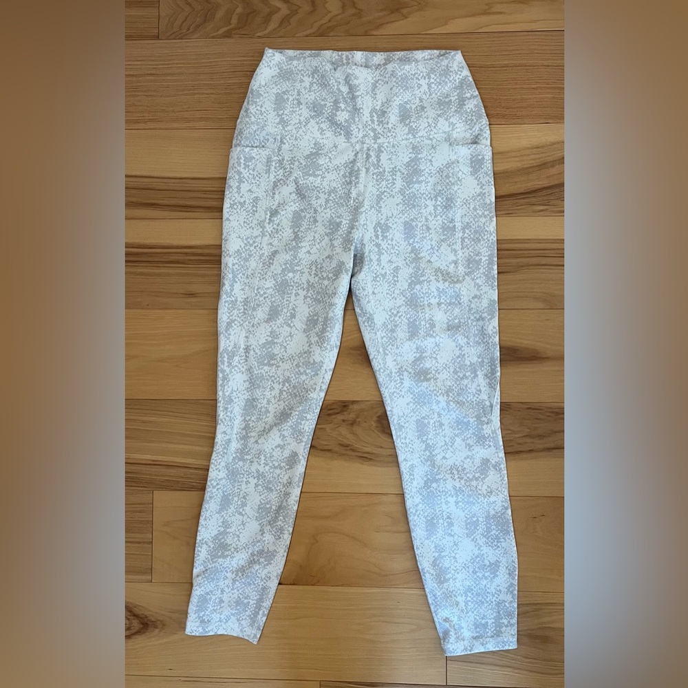 RBX Women's Snakeskin Super Soft Tech Pocket Legging  M